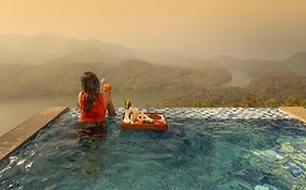 Ragamaya Resort And Spa Munnar